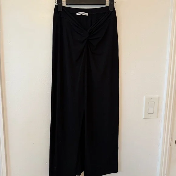 Reformation Rylan Two Piece Set Black - Picture 8 of 14